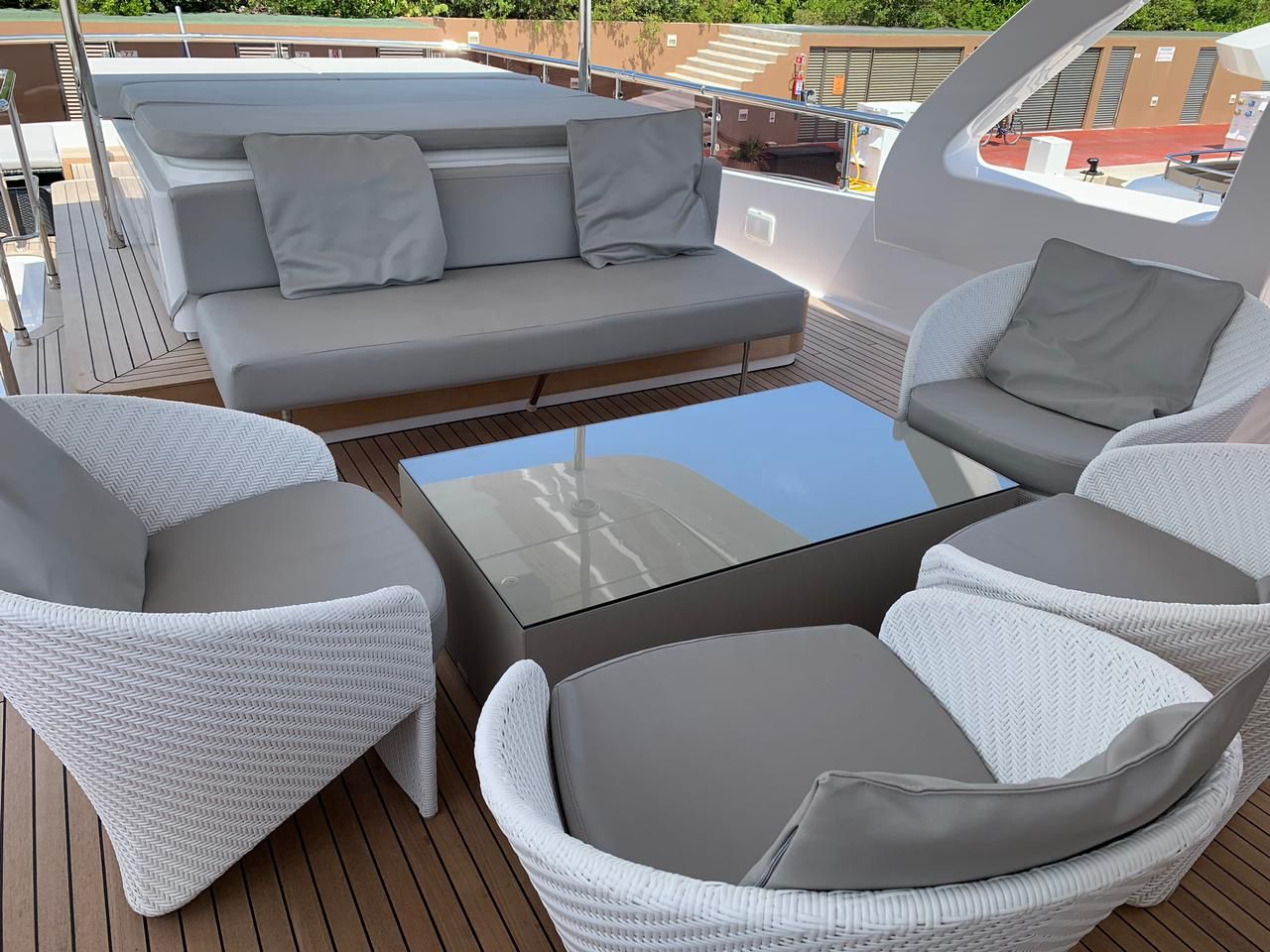 Yates y Promos en Cancún